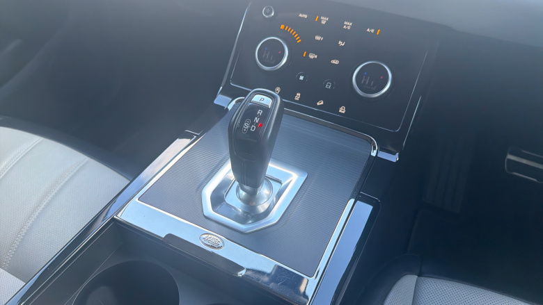 Land Rover Range Rover Evoque 2.0 P250 R-Dynamic SE 5dr Auto Petrol Hatchback